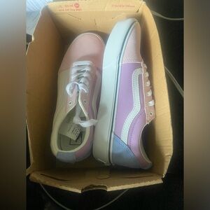 Vans shoes